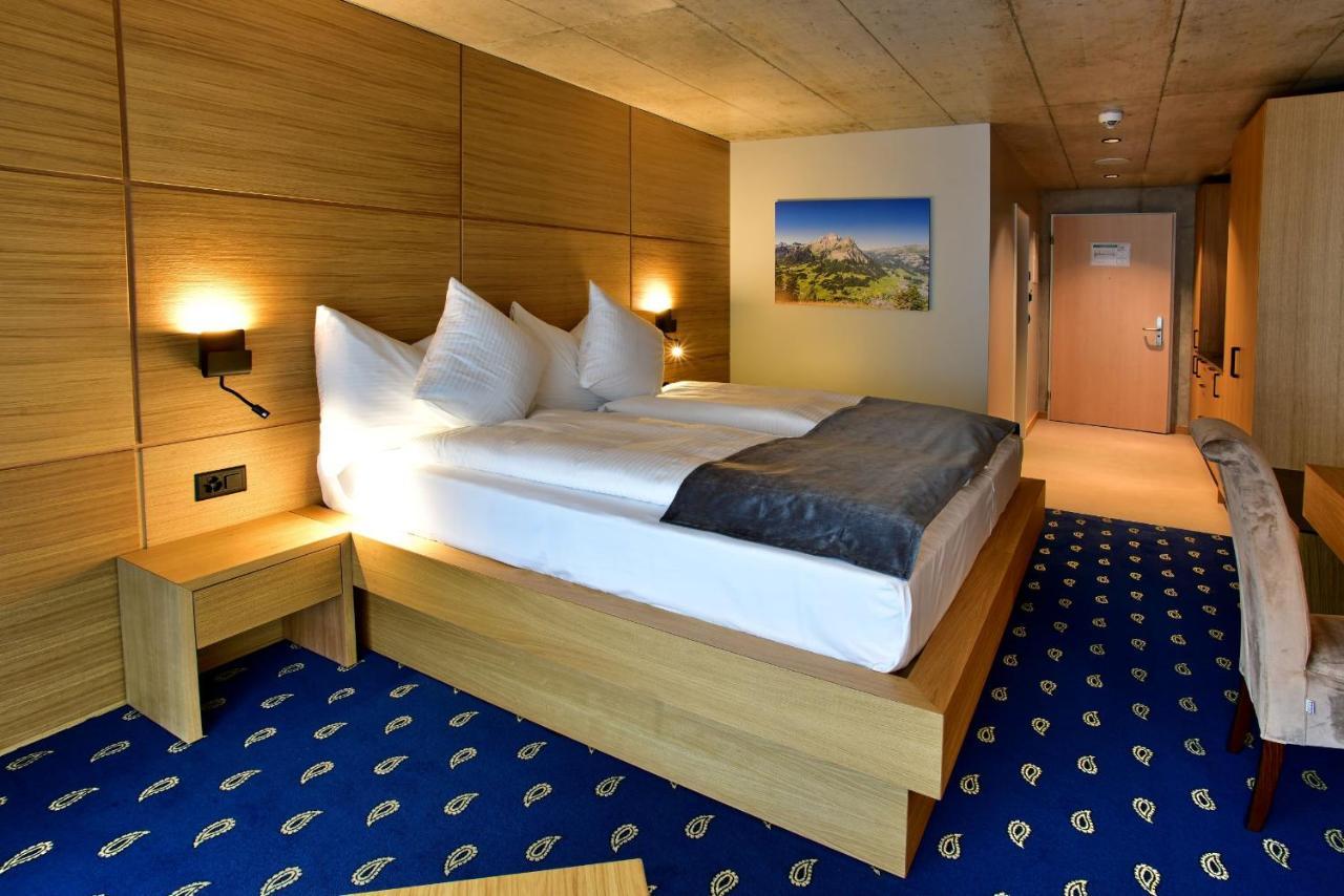 City Hotel Glarnerland Näfels Eksteriør bilde