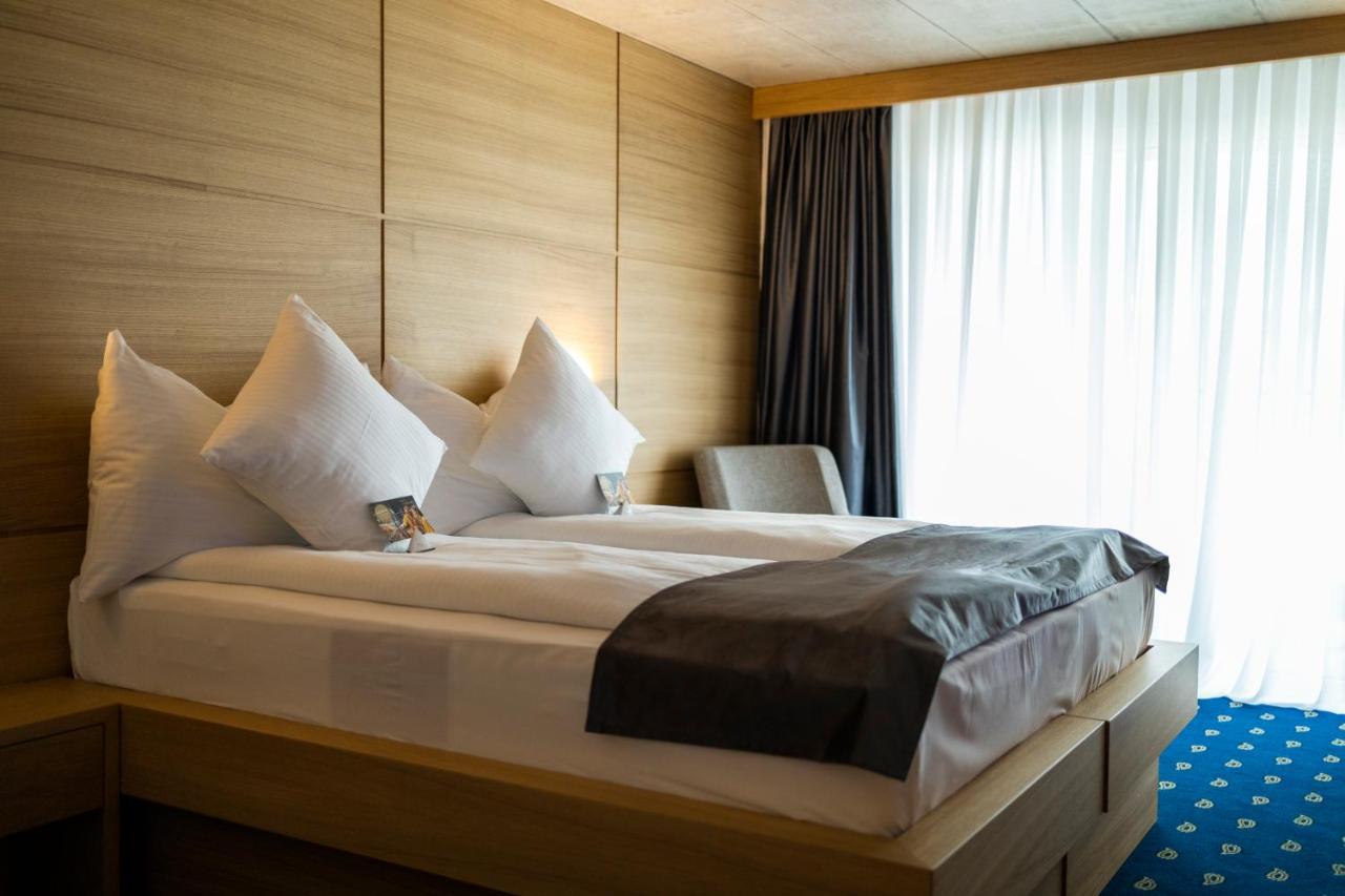 City Hotel Glarnerland Näfels Eksteriør bilde